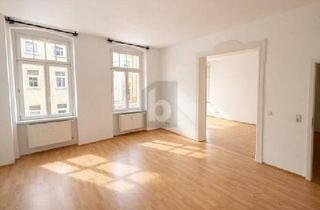 Wohnung kaufen in 06114 Halle, Halle - STILVOLL WOHNEN MIT BALKON, BEZUGSFREI