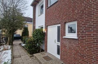 Haus kaufen in 27711 Osterholz-Scharmbeck, Osterholz-Scharmbeck - Reiheneckhaus in Kernstadtlage, provisionsfrei kaufen