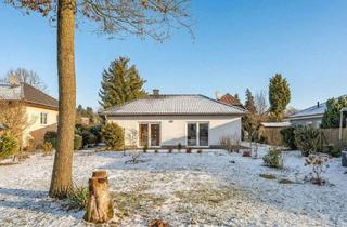 Einfamilienhaus kaufen in 15537 Grünheide, Grünheide (Mark) - Modernes Einfamilienhaus mit großem Garten - altersgerecht wohnen in Hangelsberg