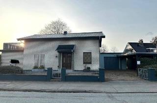 Einfamilienhaus kaufen in 22964 Steinburg, Steinburg - Einfamilienhaus mit großen Grundstück zu verkaufen