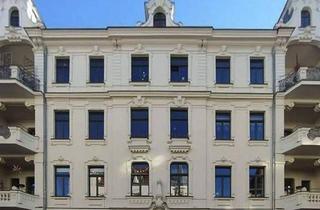 Wohnung kaufen in 04105 Leipzig, Leipzig - Großzügige 3-Zimmer-Wohnung mit Balkon im Dachgeschoss im begehrten Waldstraßenviertel