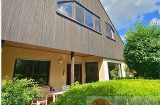 Haus kaufen in 34130 Kassel, Kassel - Zentral Wohnen in Kassel Kirchditmold: Charmantes Zweifamilienhaus mit schönem Garten