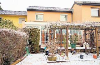 Reihenhaus kaufen in 12349 Berlin, Berlin - Gelegenheit für die kleine Familie an der Grenze zu Lichtenrade und Mariendorf!