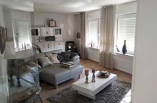 Wohnung kaufen in 48599 Gronau, Großzügige, 2003 renovierte, rd. 90 m²-Wohnung in ruhiger Wohnlage – mit 2 Balkonen und Dachterrasse