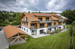 Wohnung kaufen in Frischeck 2a, 94065 Waldkirchen, Neubauwohnung im modernen Holzhaus mit Carport und Garten