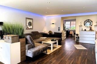 Wohnung kaufen in 23701 Eutin, Eutiner Adresslage. Einmalige, sanierte 3-Zimmer-Designwohnung mit Loggia und Seeblick.