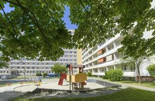 Sozialwohnungen mieten in Albert-Schweitzer-Straße 25, 02977 Zeißig, Bezugsfertige 4-Raumwohnung mit Balkon im Stadtzentrum - WBS erforderlich!