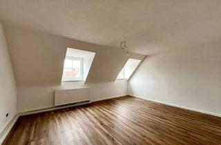 Wohnung mieten in 95444 City, Urban wohnen in Bayreuths Innenstadt - top sanierte 3-Zimmer-Wohnung (WG geeignet) mit EBK im 4. OG