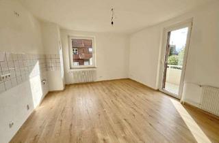 Wohnung mieten in Heinrich-Püts-Straße 44, 33378 Rheda-Wiedenbrück, Helle 2-Zimmer-Wohnung mit Balkon, großer Küche und Tageslichtbad!