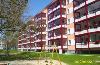 Wohnung mieten in Rudolf-Breitscheid-Straße, 07629 Hermsdorf, Die Neue! Komplett sanierte 3-Raum-Wohnung in bevorzugter Lage.