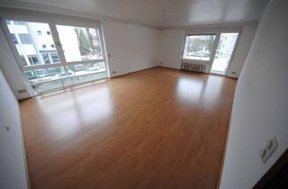 Wohnung mieten in Spießstraße 63, 63071 Offenbach, Von Privat: Top-Lage in Offenbach, großzügige 3-ZW (110qm), gr. Blk. mit Blick in Park