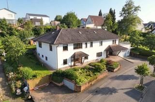 Einfamilienhaus kaufen in 67716 Heltersberg, Familienfreundliches Einfamilienhaus mit Einliegerwohnung und Doppelgarage