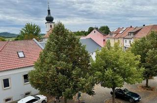Haus kaufen in 95692 Konnersreuth, Attraktives Stadthaus mit flexiblen Nutzungsmöglichkeiten und Parkplätzen vor der Tür!