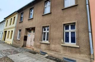 Mehrfamilienhaus kaufen in Rudolf-Breitscheid-Straße 47, 16816 Neuruppin, Mehrfamilienhaus in Neuruppiner Altstadt