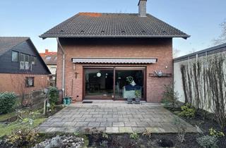Einfamilienhaus kaufen in 51469 Bergisch Gladbach, Freistehendes Einfamilienhaus mit Garage in ruhiger, familienfreundlicher Lage!