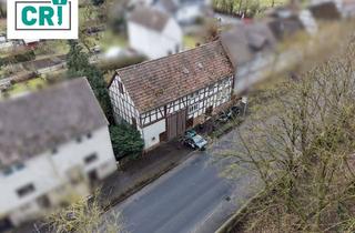 Haus kaufen in 35260 Stadtallendorf, Historisches Fachwerk mit Scheune – Ihr Projekt für individuelles Wohnen
