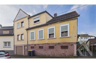 Haus kaufen in 66578 Schiffweiler, Viel Potenzial für Handwerker: Zwei Häuser in Schiffweiler