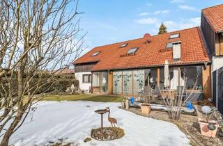 Reihenhaus kaufen in 73116 Wäschenbeuren, Kauf mit Rückanmietung: Stilvolles Reihenhaus mit Ausbaupotenzial und Wintergarten