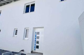 Doppelhaushälfte kaufen in 94486 Osterhofen, Wohnglück für die Familie – Doppelhaushälfte mit Garten und Garage