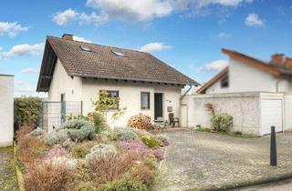 Haus kaufen in 56179 Vallendar, Ruhig, solide, gepflegt! Wohnhaus mit idyllischem Terrassengarten in Blicklage