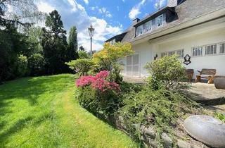 Villa kaufen in 40593 Urdenbach, D-Urdenbach Freistehende Villa!!!Einmalige Chance mit Rheinblick..Die richtige Entscheidung für 2025