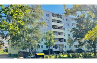 Immobilie mieten in Arnold-Zweig-Straße, 06126 Westliche Neustadt, Tolle WG - 3-Zimmerwohnung mit Sonnenbalkon