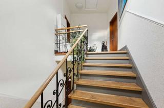 Wohnung kaufen in 60487 Bockenheim, Lichtdurchflutete Dachgeschosswohnung in Frankfurt-Bockenheim – Kapitalanlage mit Charme