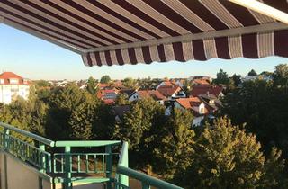 Wohnung mieten in Anne-Frank-Straße 10, 88471 Laupheim, Helle 2-Zimmer-DG-Wohnung mit Balkon und tollem Ausblick!