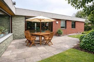 Haus kaufen in 34128 Harleshausen, Großzügiger Architekten-Bungalow mit separater Einliegerwohnung in begehrter Lage von Kassel
