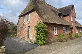 Haus kaufen in 25938 Oldsum, Reetwohnen mit Stil - ein Haus mit Geschichte