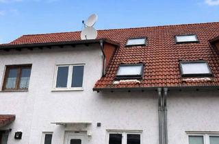 Haus kaufen in 67281 Kirchheim, Gepflegtes Reihenmittelhaus mit Garage in Feldrandlage