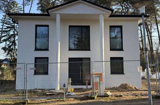 Villa kaufen in 15827 Blankenfelde-Mahlow, Moderne Stadtvilla mit spektakulärer Kragarmtreppe – Architektur, die begeistert. Jetzt mitgestalten