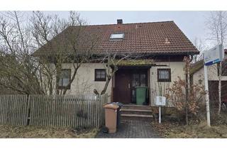 Einfamilienhaus kaufen in 91790 Burgsalach, Schnäppchen: Einfamilienhaus mit 6 Zimmern und Garage nähe Weißenburg i. Bay.