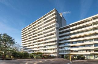 Wohnung kaufen in 50169 Kerpen, Renovierte 4-Zimmer Wohnung nahe Schloßpark Türnich.