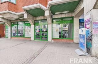 Geschäftslokal mieten in Elisabethstraße 74, 24143 Gaarden-Ost, Große Ladenfläche mit breiter Fensterfront