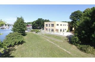 Hotel kaufen in Am Alten Marinehafen 16, 18439 Stralsund, Wassergrundstück am Strelasund - Bauland