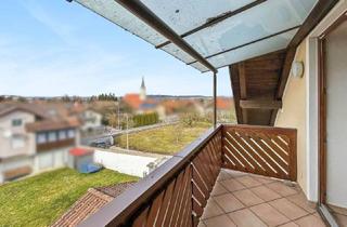 Wohnung kaufen in 94137 Bayerbach, Großzügige 2-Zimmer-Dachgeschosswohnung mit Westbalkon und Tiefgaragenstellplatz