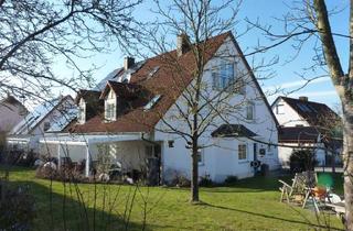 Doppelhaushälfte kaufen in 90556 Cadolzburg, Cadolzburg-Gierersberg DHH in Spielstraße mit neuer Heizung und neuem Bad