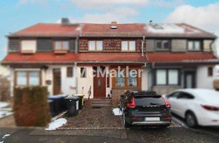 Reihenhaus kaufen in 09114 Chemnitz, Renovierungsbedürftiges Reihenmittelhaus mit Terrasse und Stellplatz – 5 Zimmer auf ca. 70 m²