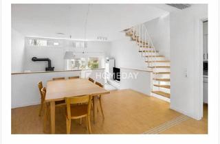 Haus kaufen in 60439 Frankfurt, Frankfurt am Main - Stilvolles Townhouse mit Südterrasse, Balkon, Kamin & Siematic-Küche