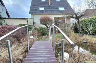 Haus kaufen in 66386 St. Ingbert, Sankt Ingbert - Freistehendes Ein-Zweifamilienhaus, mit schönem Garten, Gartenteich, Brücke mit großem Gartenhaus, in ruhiger Lage von Rohrbach, Nähe Pfeifferwald