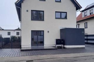 Doppelhaushälfte kaufen in 76870 Kandel, Kandel - Neubau-Doppelhaushälfte, Erstbezug-Waldrandlage in Kandel