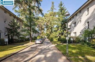 Wohnung kaufen in Eschershauser Weg 17 G, 14163 Berlin, Berlin - Wohnen im Grünen: Bezugsfreie Wohnung mit Loggia in attraktiver Lage von Berlin-Zehlendorf