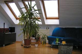 Wohnung kaufen in 97469 Gochsheim, Gochsheim - Gochsheim 2,5 Zimmer, Dachgeschoss, kein Balkon