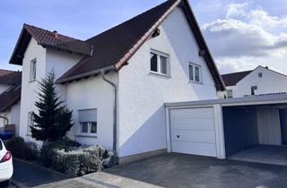Wohnung kaufen in Sebastianusweg, 67376 Harthausen, schöne Dachgeschoß-Wohnung mit Balkon und Garage SüdWestLage