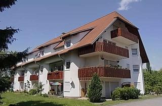 Wohnung kaufen in Rampitzer Straße, 06231 Nempitz, 2,5-Zi.-Maisonette-Wg. mit Dachterrasse, im "Schwarzwaldhaus", zum Eigennutz oder Vermietung