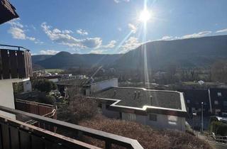 Wohnung mieten in Hangweg 14, 72574 Bad Urach, 2-Zi.-ETW mit traumhafter Panorama-Aussicht