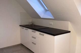 Wohnung mieten in Jelinstraße 15, 70567 Möhringen, Charmante 1,5-Zimmer Dachgeschosswohnung in Stuttgart-Möhringen