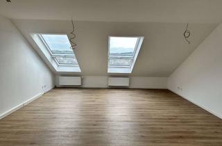 Wohnung mieten in Scheckenbachstraße 11, 97199 Ochsenfurt, Charmante 2-Zimmer Dachgeschosswohnung mit Balkon in Ochsenfurt