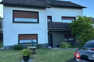 Einfamilienhaus kaufen in 53560 Vettelschoß, Großzügiges Einfamilienhaus mit 10 Zimmern in Vettelschoß